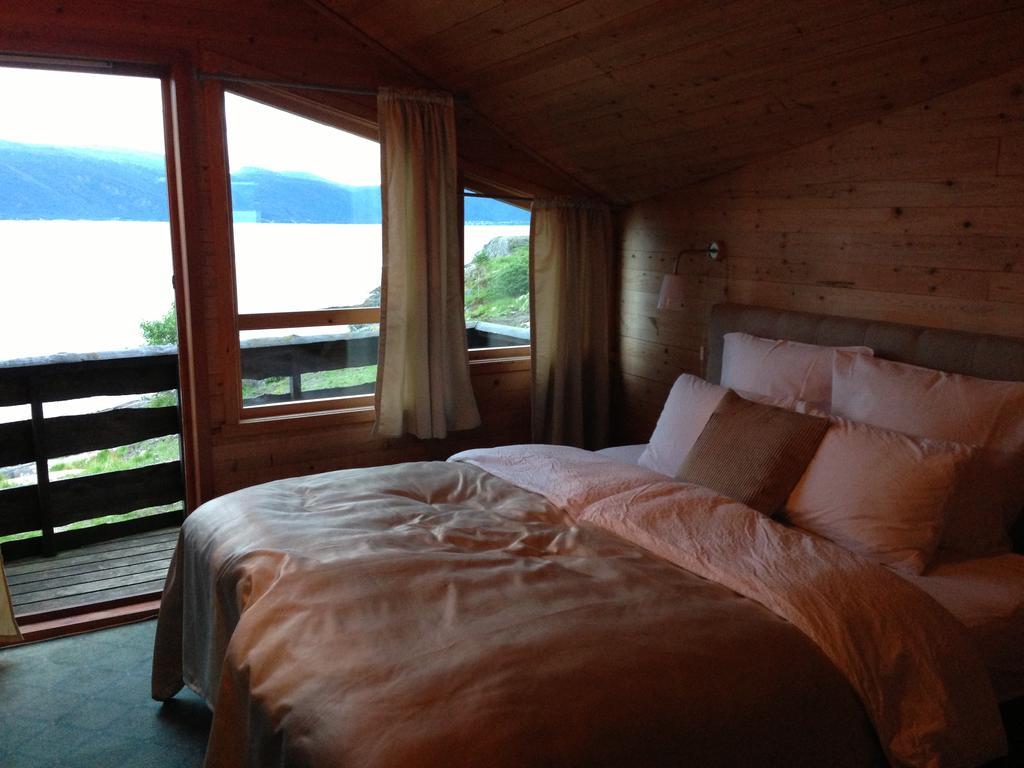 Brekkestranda Fjordhotel Brekke  المظهر الخارجي الصورة