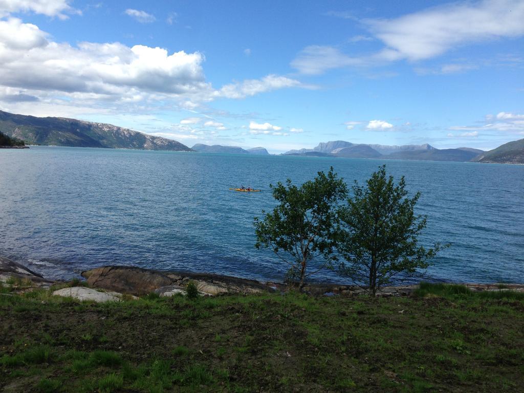 Brekkestranda Fjordhotel Brekke  المظهر الخارجي الصورة