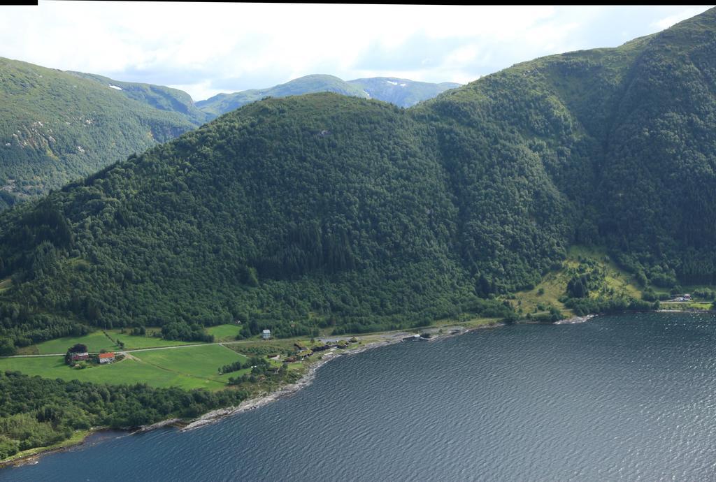 Brekkestranda Fjordhotel Brekke  المظهر الخارجي الصورة
