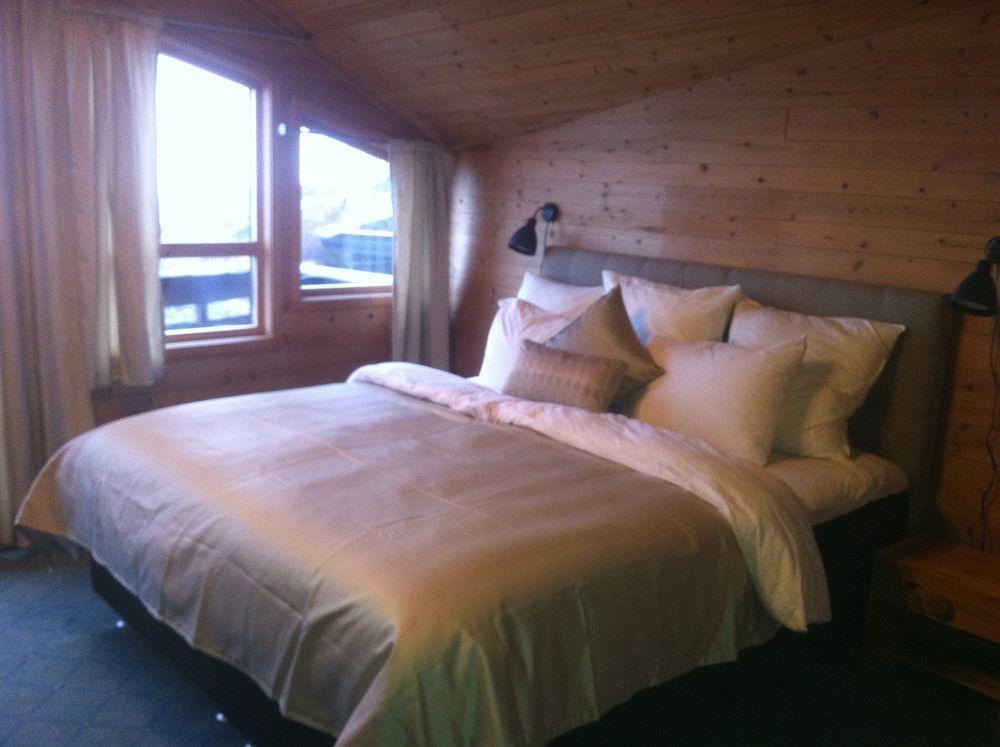 Brekkestranda Fjordhotel Brekke  المظهر الخارجي الصورة