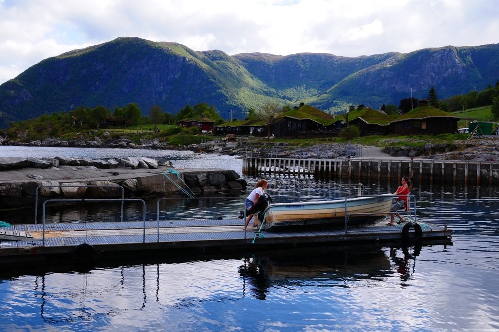 Brekkestranda Fjordhotel Brekke  المظهر الخارجي الصورة